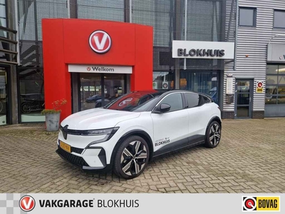 Renault Mégane E-Tech EV60 Iconic Pack Advanced | Warmtepomp | Trekhaak | Leer VERKOCHT