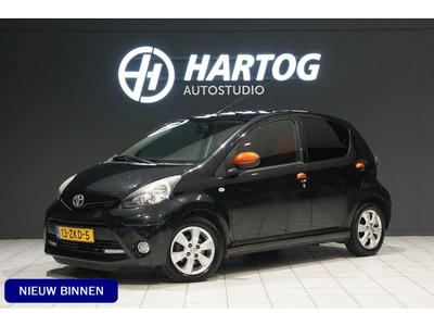 Toyota Aygo 1.0 VVT-i Dynamic Orange + AIRCO / BLUETOOTH / LED