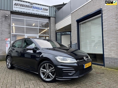 Volkswagen Golf 1.5 TSI Highline Business R