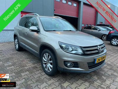 Volkswagen Tiguan 1.4 TSI Sport&Style VERKOCHT!!KEYLESS|STANDKACHEL|PANODAK|TREKHAAK