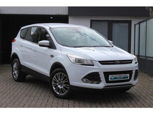 Ford Kuga 1.6 Titanium Leder, Winter Pack, Navigatie!