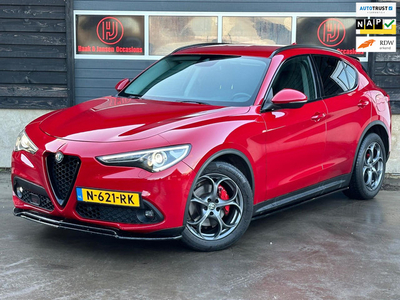 Alfa Romeo Stelvio 2.2d Super - Maxton Design - Keyless