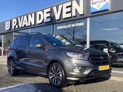 Ford Kuga Benzine