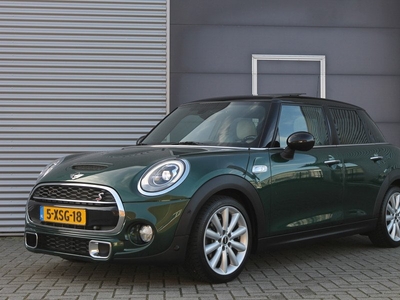 MINI Mini 2.0 Cooper S Chili Serious Business I 5 DEURS I AUT. I 192 PK I LEDER I PANO.DAK I NAVI