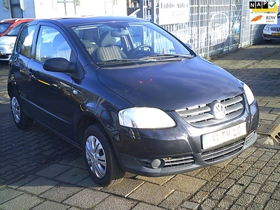 Volkswagen Fox 1.2 Trendline st bekr (weing km)nap apk