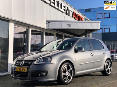 Volkswagen Golf Benzine