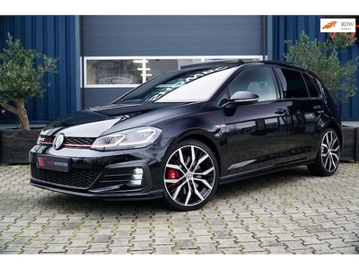 Volkswagen Golf Benzine