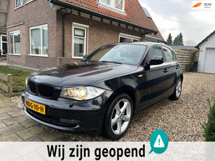 BMW 1-serie 120i High Executive, Cruise, Xenon, Navigatie!