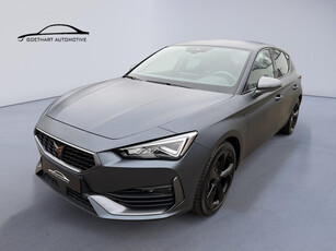 CUPRA Leon 1.4 e-Hybrid MATTE Edition / 2027 Garantie / Matgrijs / Travel assist / Camera / Keyless