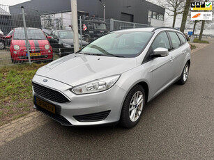 Ford Focus Wagon 1.0 Nieuwstaat! Nwe distributie!!