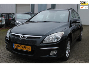 Hyundai I30 CW 1.6 CRDi Active Airco Trekhaak Nette Auto!