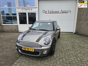 Mini Mini 1.6 One Red Hot airco cruise navigatie NL- auto