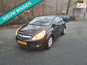 Opel Corsa 1.2-16V Essentia NETTE AUTO RIJDT EN SCHAKELT GOED