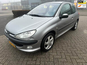 Peugeot 206 1.6-16V XS,Airco,Lm Velgen