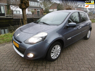 Renault Clio 1.2 Collection 5-deurs Airco Cruise Trekhaak 1200kg Zuinig