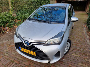 Toyota Yaris 1.5 Hybrid Business Plus Navi/Camera