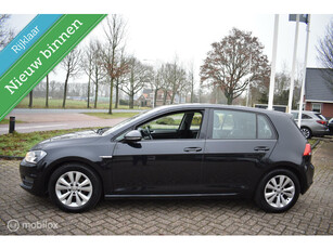 Volkswagen Golf 1.0 TSI Business Edition 5DRS, |Clima|Navi