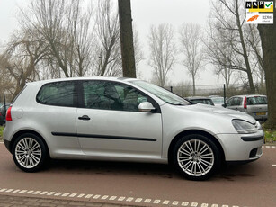 Volkswagen Golf 1.6 FSI Comfortline AIRCO!6BAK!R32!KOOPJE!