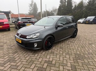 Volkswagen Golf 2.0 GTI EDITION 35