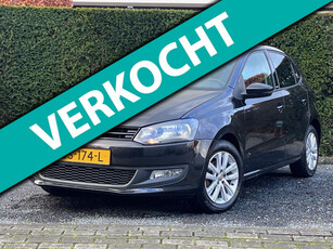 Volkswagen Polo 1.4-16V Highline AUT | PDC | Stoelverwarming