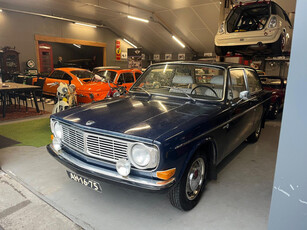 Volvo 142