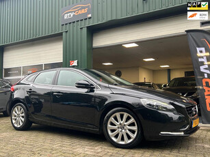 Volvo V40 1.6 D2 Summum Leer navi camera Pano xenon