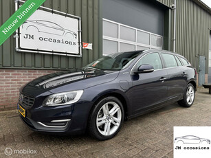 Volvo V60 2.4 D6 Twin Engine R-Design|Clima|Navi|Leder|PDC|