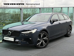 Volvo V90 2.0 T6 Plug-in hybrid AWD Ultimate Dark Volvo V90 2.0 T6 Recharge AWD Ultimate Bright , Automaat , Panoramadak , Semi Elek. Trekhaak , Bowers&Wilkins , Head-up Display , 360 Camera , Stoelen+Stuur Verwarmd , Carplay , Elek. verstelbare stoelen m