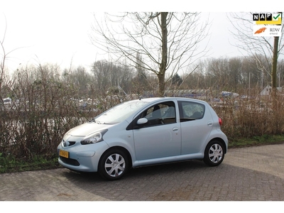 Toyota Aygo Benzine