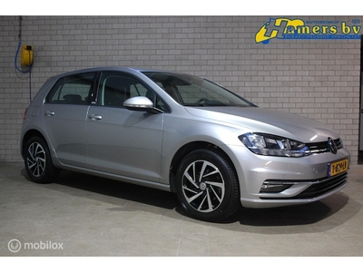 Volkswagen Golf Benzine