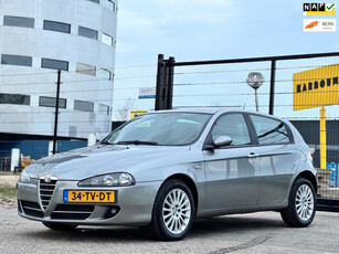 Alfa Romeo 147 1.6 T.Spark Business