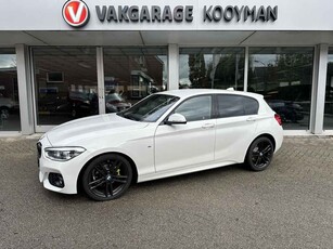 BMW 1 Serie 118i M sport Shadow High Executive