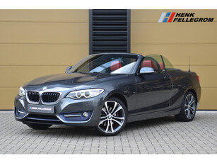 BMW 2 Serie Cabrio 220i * Sport line * Stuurwiel verwarming * Leder * Navigatie Professional * Keyless entry *