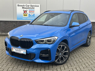 BMW X1 xDrive25e M-Sport | HEAD-UP | Pano | Harman & K | Adaptiv CC | 19'' | High Executive | Adaptive CC | Dodehoek-assistent - Noodremsyst assist - Snelh-/afstandsreg- Camera Interesse, Proefrit? Bel of app met: 06-24 28 28 42