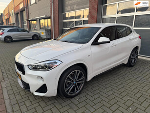 BMW X2 sDrive18i AUT M Sport LED Navi Alcantara Cruise PDC