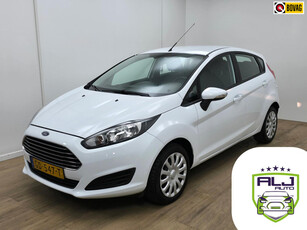 Ford Fiesta Occasion 1.0 Style met cruisecontrol en bluetooth audio | Tweedehands Ford Fiesta in wit en 5 deurs | Ruime kofferbak