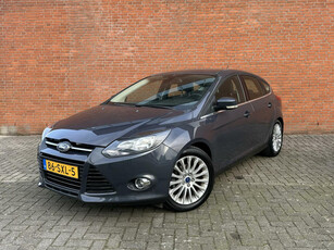 Ford Focus 1.6 TI-VCT First Ed|DEALER|TREKHAAK|STOELVERWARM|