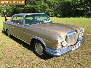 Mercedes 280SE 3.5 COUPE