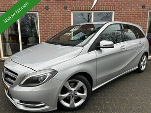 Mercedes-Benz B-klasse 180 Ambition Automaat NAVI / XENON / PDC / CRUISE / AIRCO / LMV