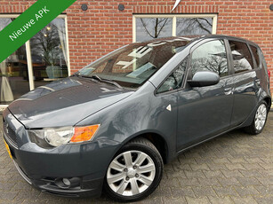 Mitsubishi Colt 1.3 Edition Two NIEUWE APK / TREKHAAK / AIRCO / CRUISE / LMV