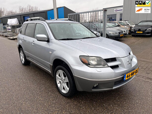 Mitsubishi Outlander 2.0 Sport 4WD Warrior