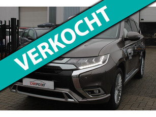 Mitsubishi Outlander 2.4 PHEV 4WD Intense+ Navi Keyless LED Nieuwstaat!!