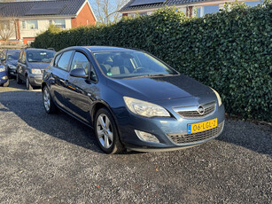 Opel Astra 1.4 Edition | Navi | Airco | Cruise Control | LMV | PDC | APK tot 14-04-2026!