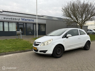 Opel Corsa 1.2-16V Essentia