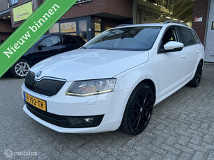 Skoda Octavia Combi 1.4 TSI DSG CRUISE*PDC*XENON*TREKHAAK*