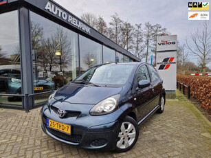 Toyota Aygo 1.0-12V Aspiration Green Navigator/LMV/1e EIGENAAR !