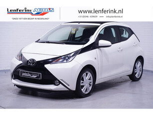 Toyota Aygo 1.0 VVT-i x-wave panodak camera airco navigatie sportvelgen NAP