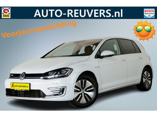 Volkswagen e-Golf e-Golf / Navi / ACC / CarPlay / LED