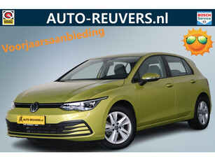 Volkswagen Golf 1.0 eTSI Life / IQ-LED / ACC / CarPlay / Aut