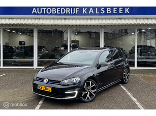 Volkswagen Golf 1.4 TSI GTE Connected Series|Dodehoek|Parkpilot|DAB|